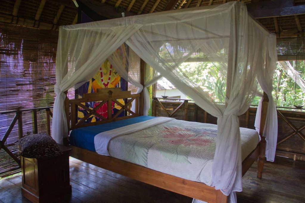 Jasri Dalem Surf Retreat Villa ภายนอก รูปภาพ