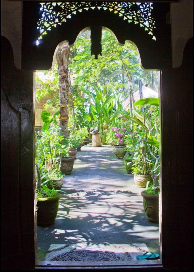Jasri Dalem Surf Retreat Villa ภายนอก รูปภาพ